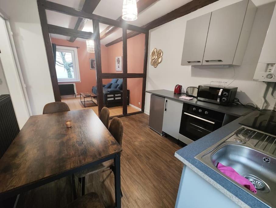 Comfortable T2 Apartment In Neudorf, 斯特拉斯堡 外观 照片